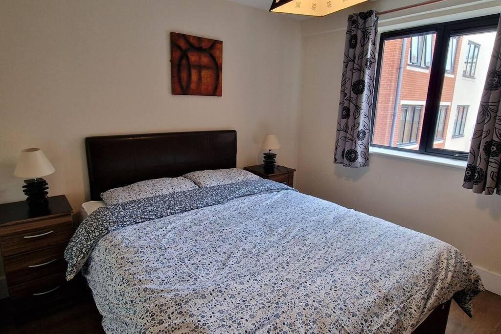 2 Bedroom Apartment Central Birmingham City Centre Zewnętrze zdjęcie