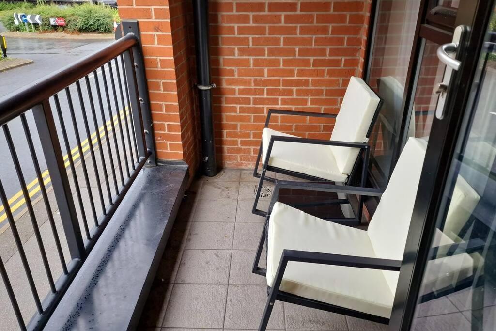 2 Bedroom Apartment Central Birmingham City Centre Zewnętrze zdjęcie
